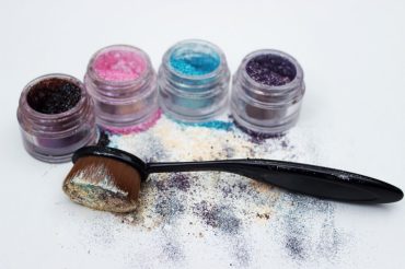 Why Do Dip Powder Nails Lift At The Cuticle