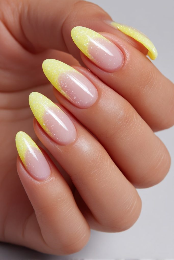 Butter Yellow Glitter Tips