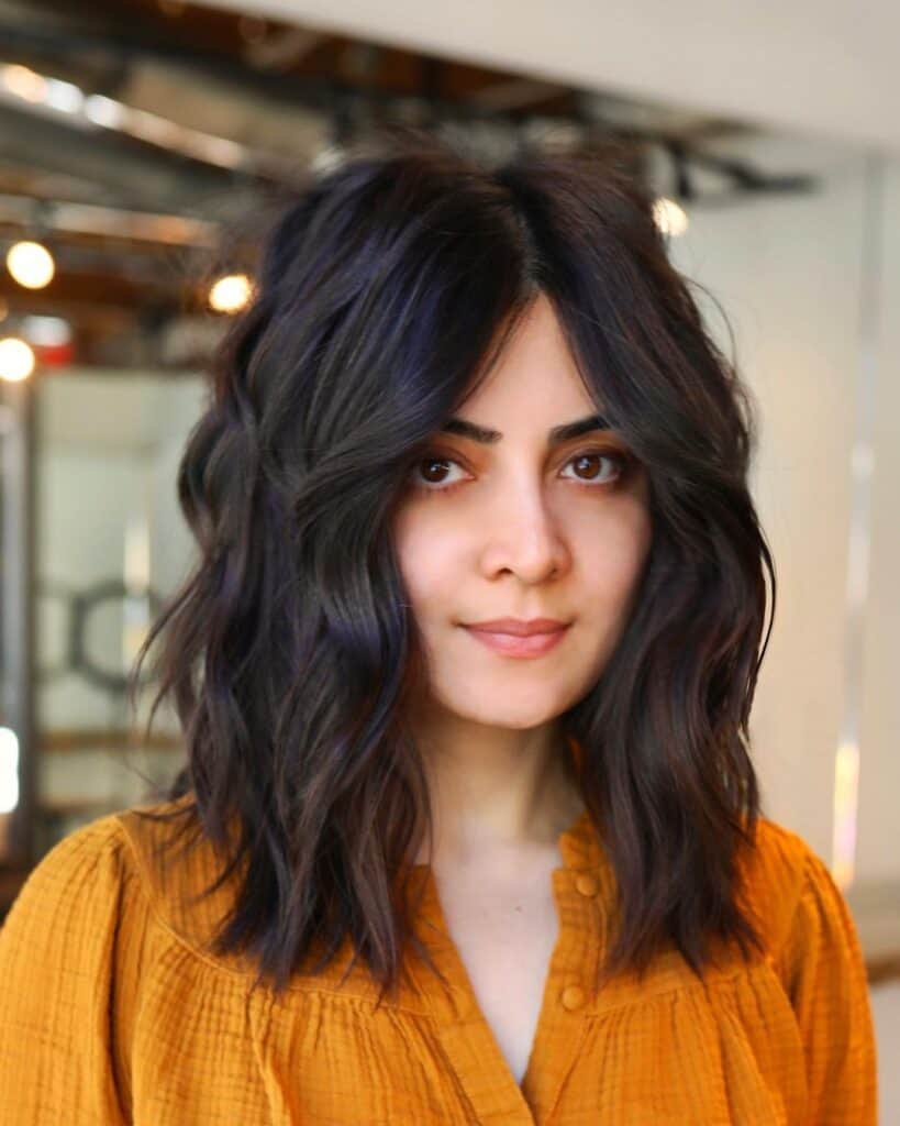wavy lob haircut