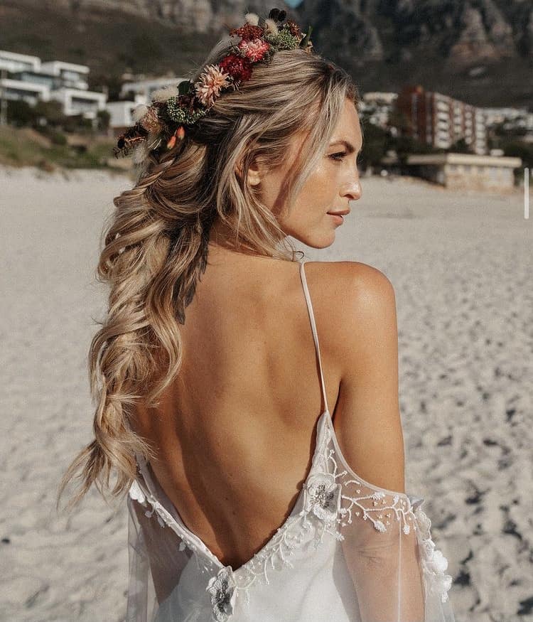 Bohemian beach wedding hairstyle